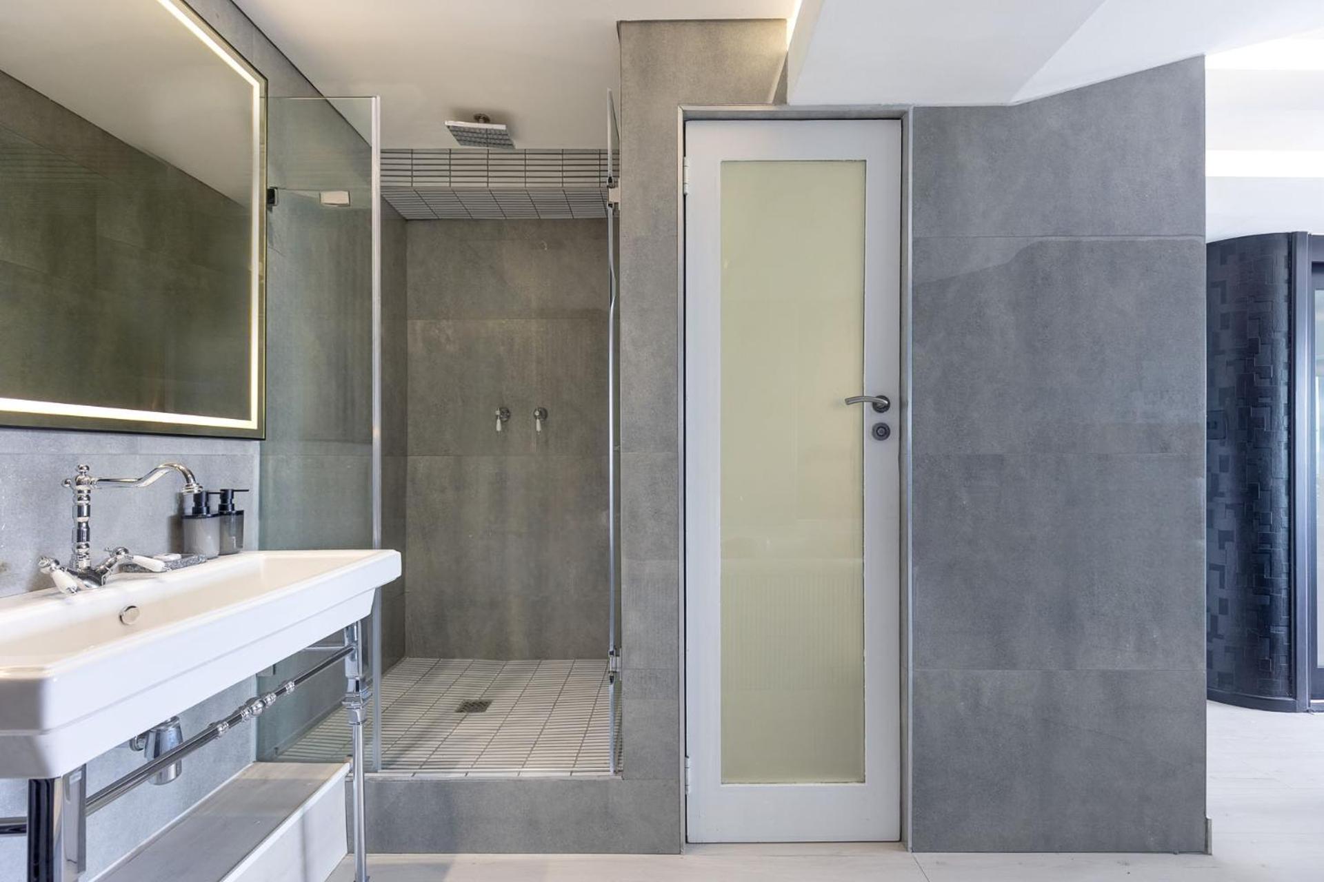Clifton Yolo Spaces - Clifton Beachfront Executive Apartment ケープタウン エクステリア 写真